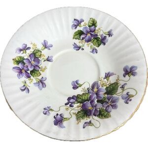 Vintage Paragon Bone China "Valentine"
Saucer - Purple Floral, Gold Trim‎